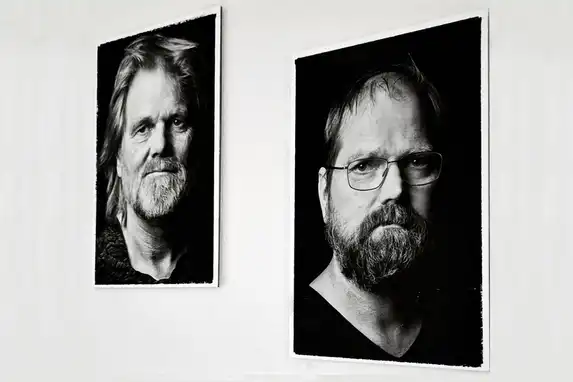 Fineart ist sehr geeignet, um Dibond zu kleben, eine einzigartige Kombination. Fotos Stef oers.
